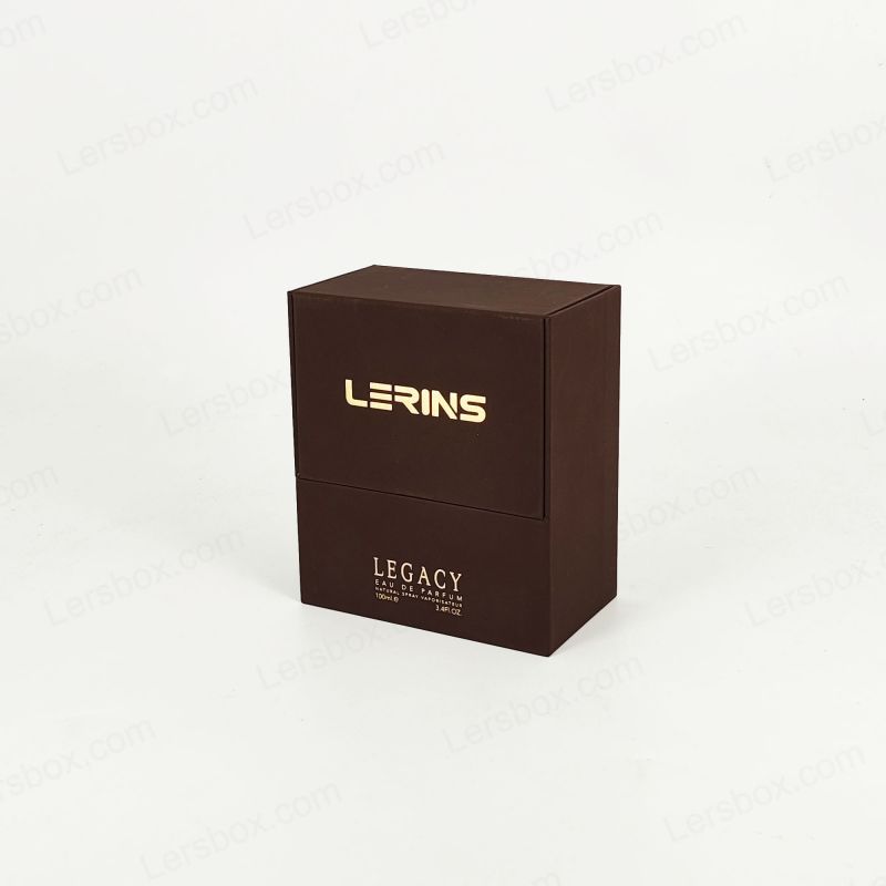 Luxe parfumverpakking met gouden foliedetail, EVA -lade en stevige rigide structuur HP035